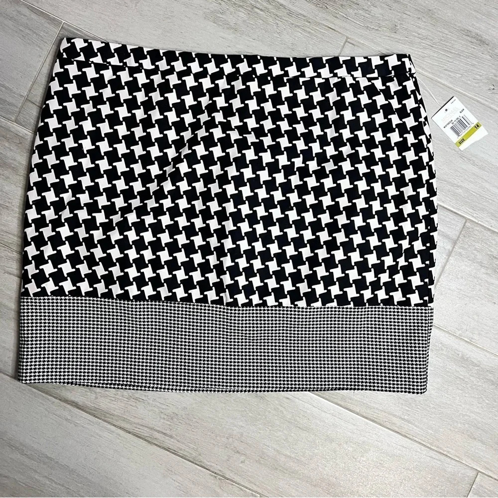 Michael Michael Kors Mixed Geometric Black and White Skirt, Women’s Size 14